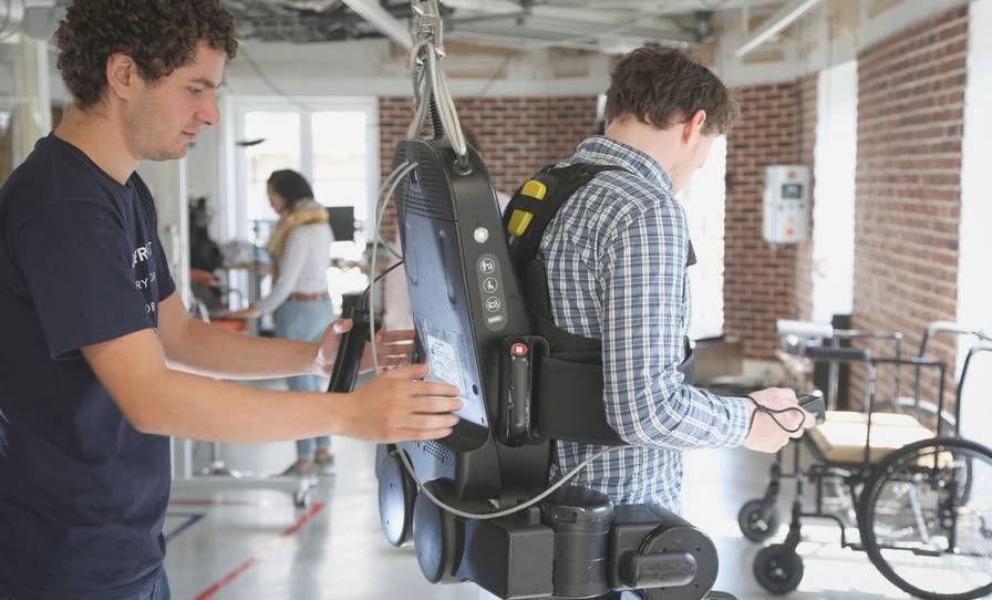 Wandercraft : 40 millions d’euros pour son exosquelette